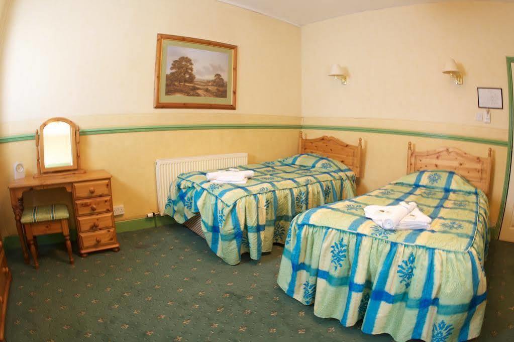 Radstock Hotel Near Bath ภายนอก รูปภาพ
